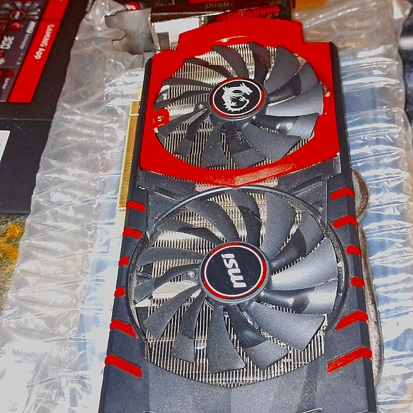 GeForce GTX 970 GAMING 4G, MSI GAMING GRAPHICS-CARD: NEW W/BOX& CLEAN4-SLI-SLOTS - Picture 7 of 12